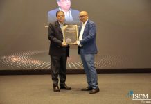v-raju-honoured-as-transformational-logistics-leader-of-the-year