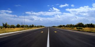 india-ushers-in-era-of-clean-and-green-highways