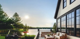 roehm-introduces-acrylite-sunresist-with-uv-resistance